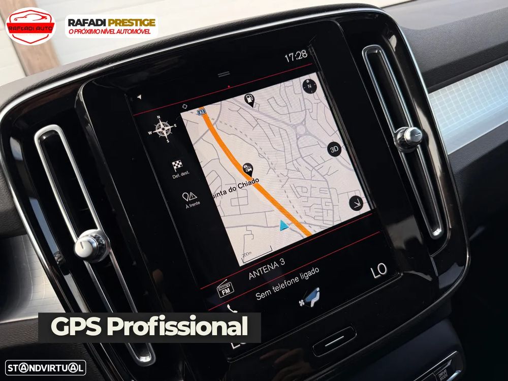 Volvo XC 40 1.5 T3 Momentum Geartronic - 24