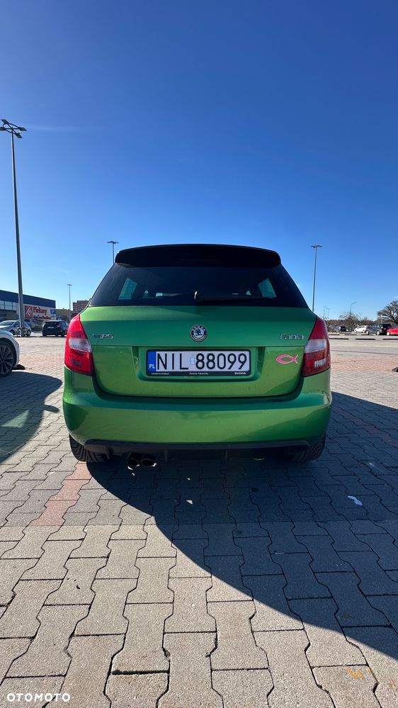 Skoda Fabia 1.4 TSI DSG RS - 19