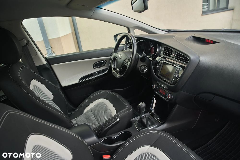 Kia Ceed 1.6 CRDi Business Line - 28
