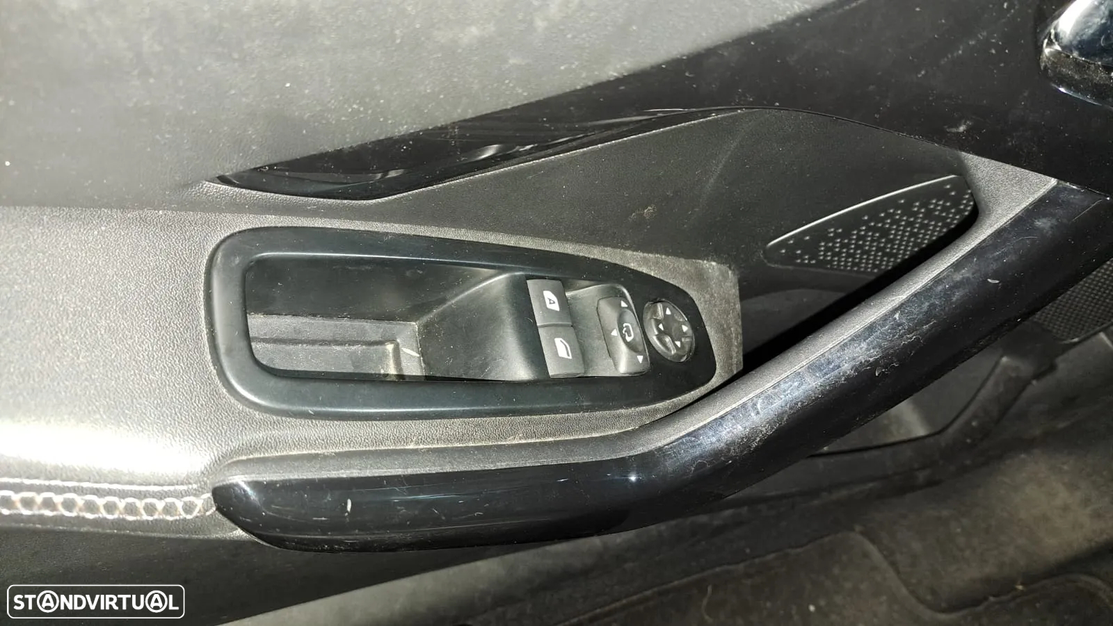 PEUGEOT 208 I 1.4 HDI PARA PEÇAS - 19