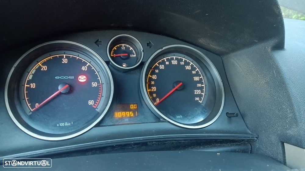 Opel Astra Caravan 1.3 CDTi Enjoy ecoFLEX - 13