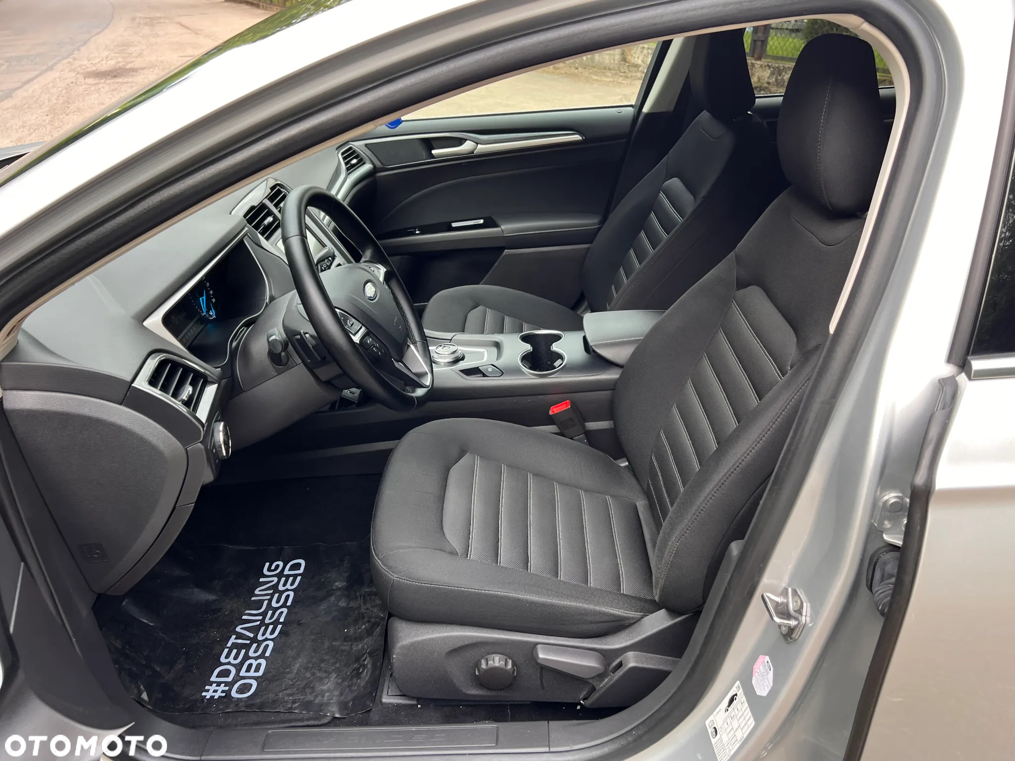 Ford Mondeo 2.0 EcoBlue Executive - 19