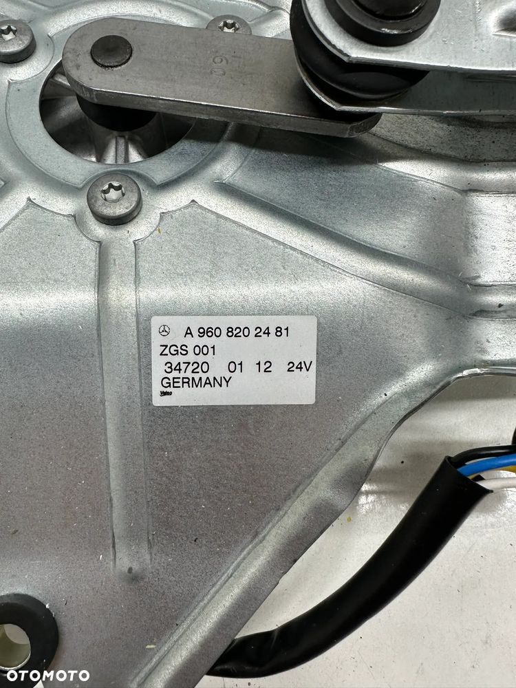 Mechanizm wycieraczek z silniczkiem Mercedes Actros MP4 / MP5, A 9608202481 - 2