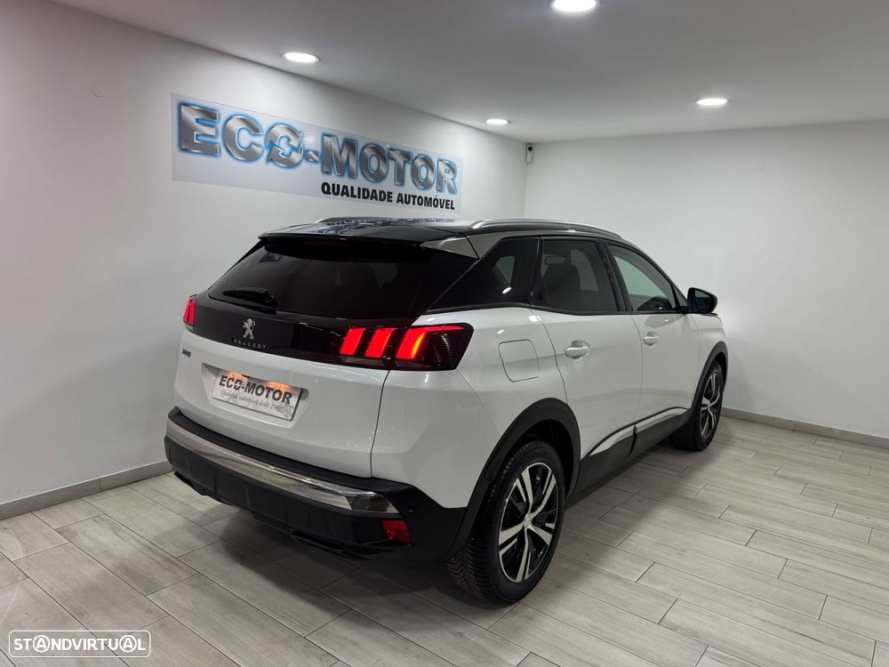 Peugeot 3008 1.2 PureTech Allure EAT8 - 2