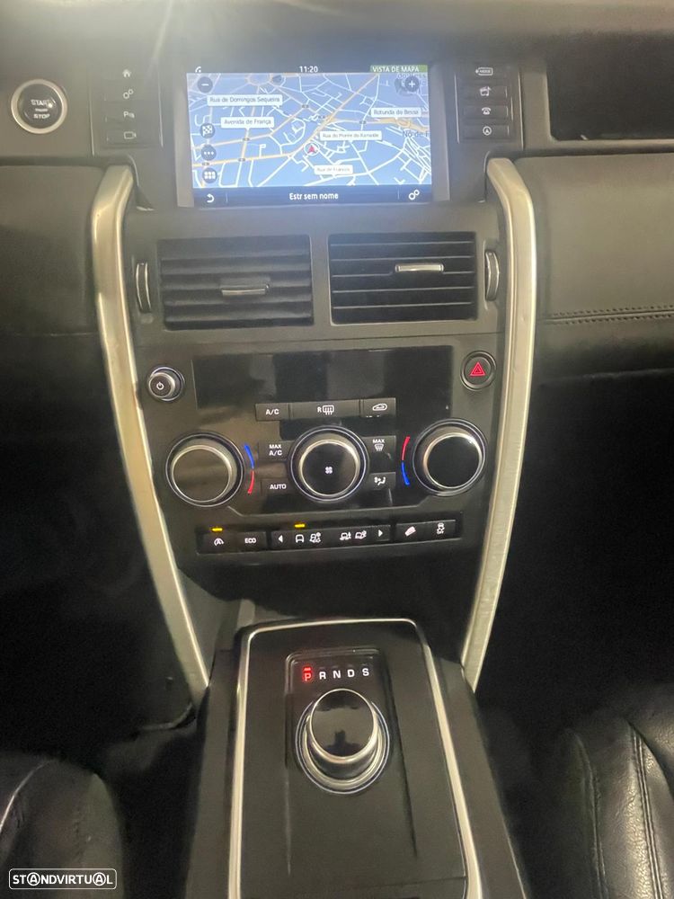 Land Rover Discovery Sport 2.0 TD4 HSE Luxury 7L Auto - 44