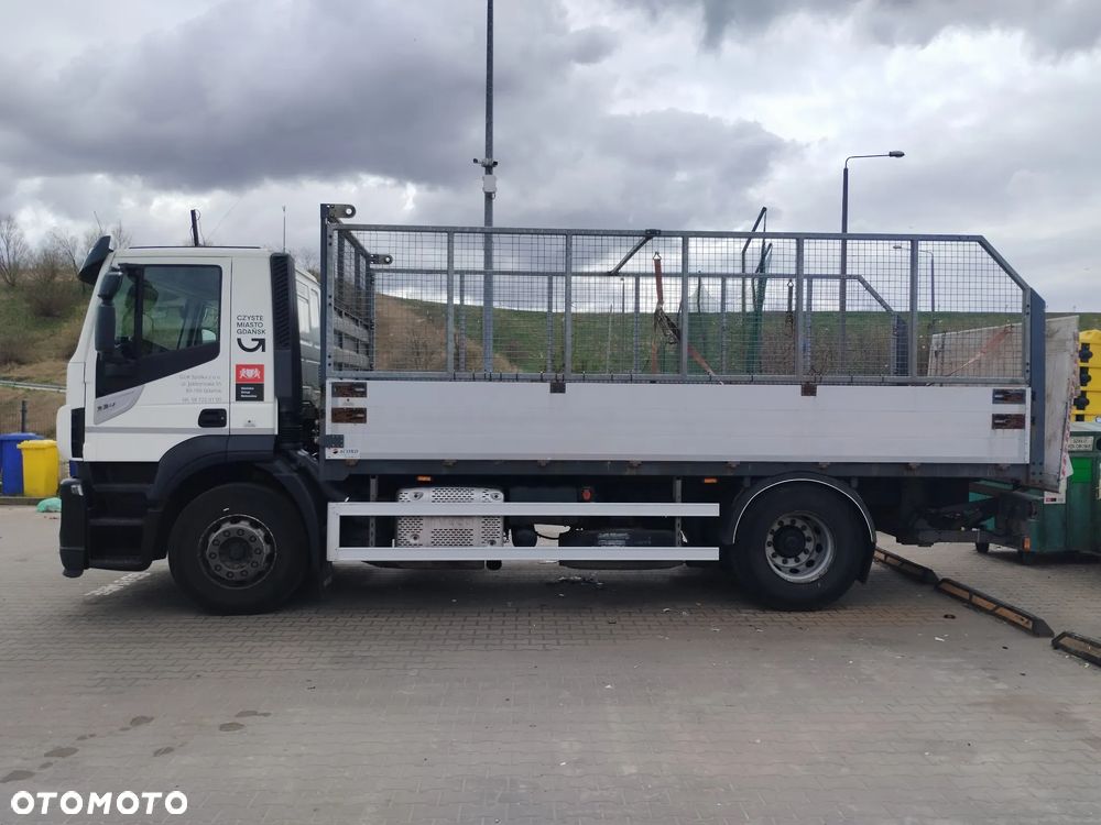 Iveco STRALIS 300 - 2