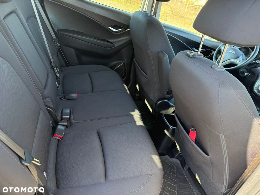 Hyundai ix20 1.4 CRDi blue Style - 15