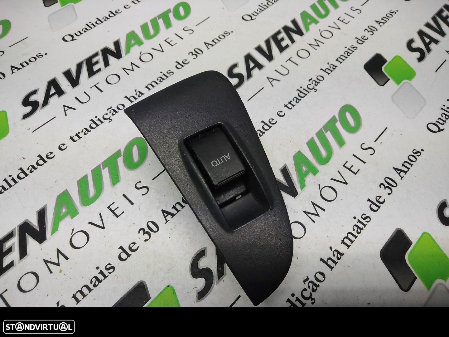 Botão / Botões / Comutador Vidro Dto Toyota Avensis (_T25_) - 3