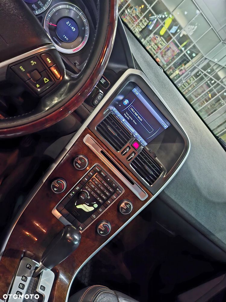 Volvo XC 60 - 13