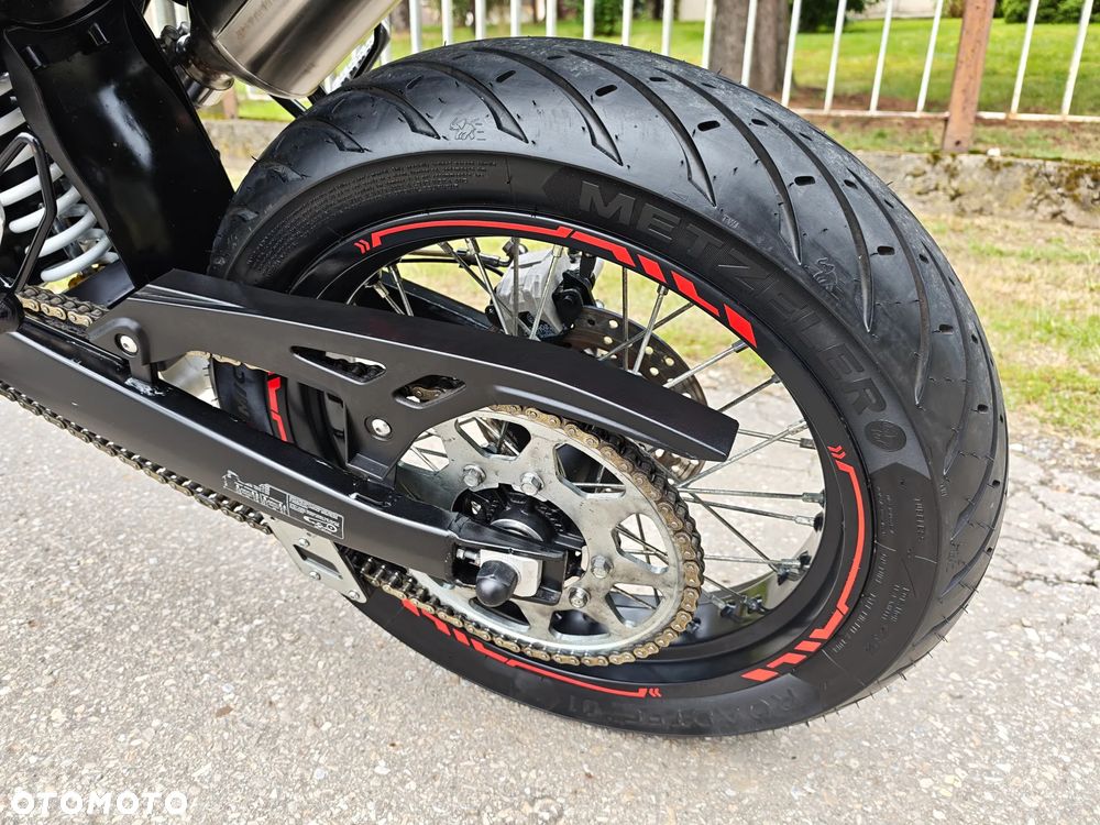 Aprilia SX - 13