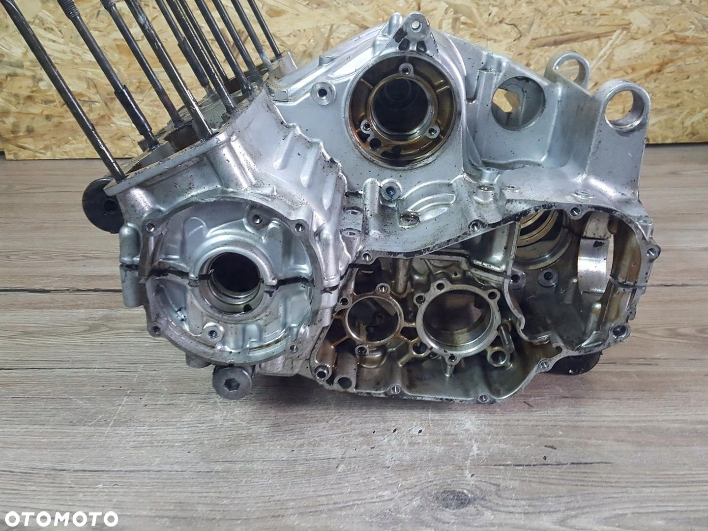 YAMAHA XJ 900 4KM KARTER GÓRNY DOLNY BLOK SILNIKA - 3