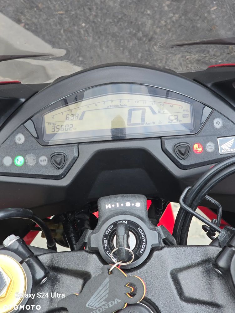 Honda CBR - 22