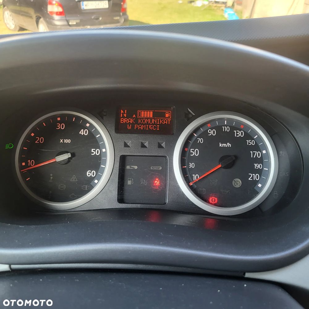 Renault Trafic - 18