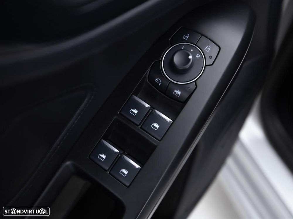 Ford Focus - 14