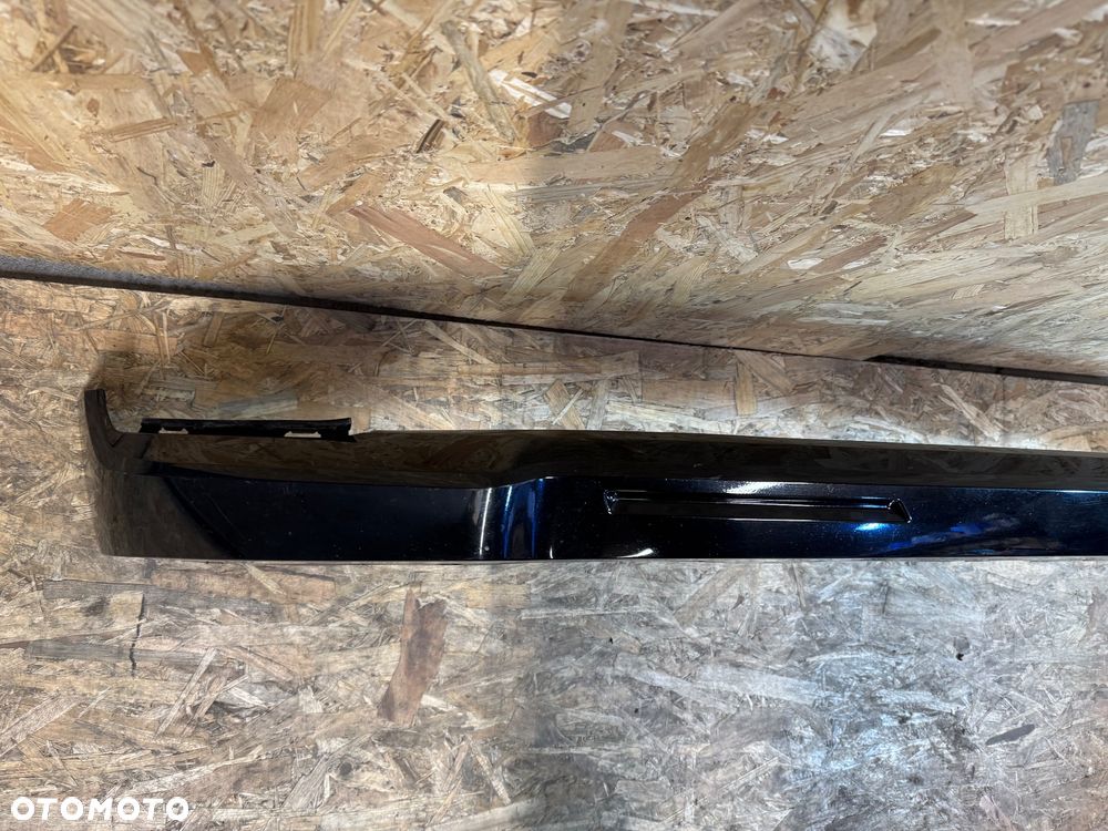 Dokładka spoiler zderzaka renault megane e-tech - 4