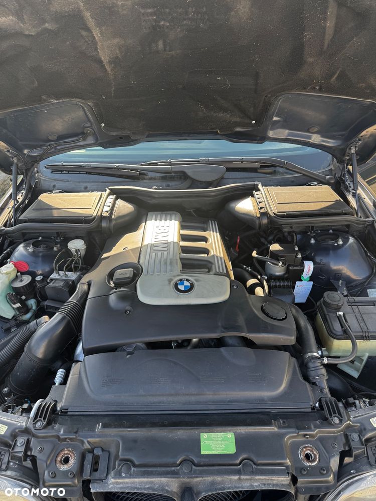 BMW Seria 5 - 21