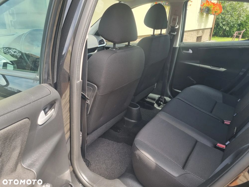 Peugeot 207 1.4 Presence Grand Prix - 15
