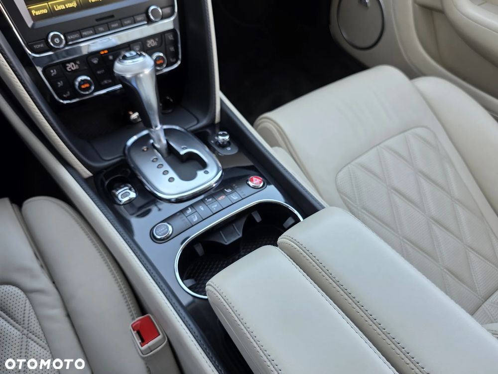Bentley Continental GT - 30