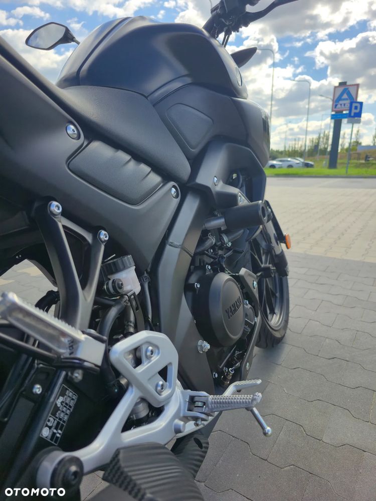 Yamaha MT - 13