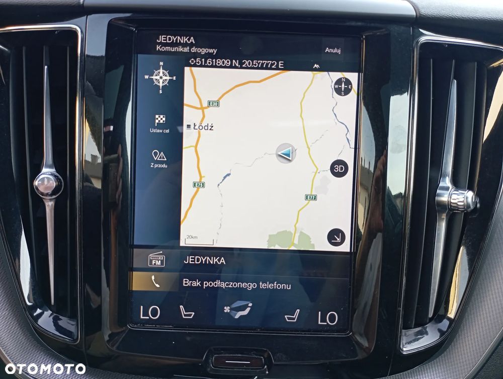 Volvo XC 60 D5 AWD R-Design - 19