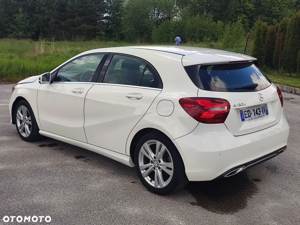 Mercedes-Benz Klasa A 180 d 7G-DCT Activity Edition - 4