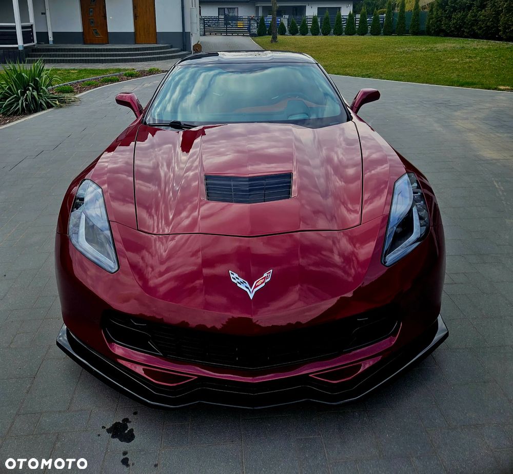 Chevrolet Corvette - 3