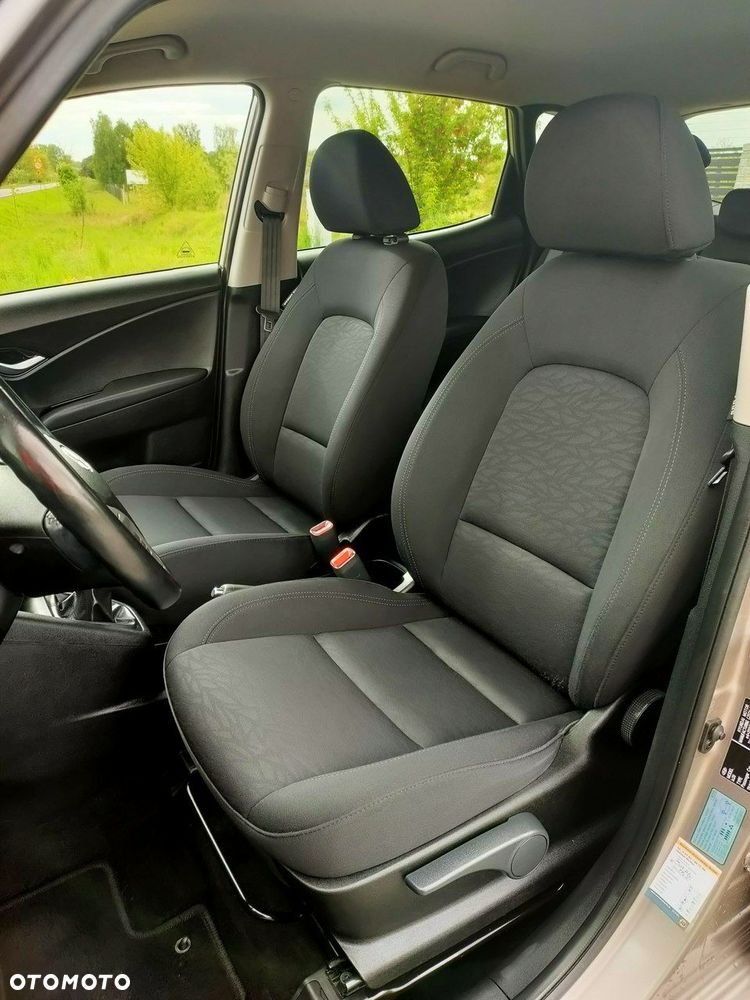 Hyundai ix20 1.6 blue Style - 10