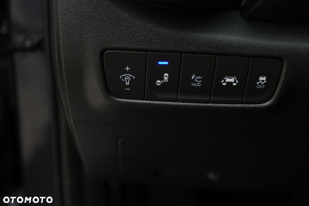 Hyundai Kona 1.6 T-GDI DCT Unique - 20