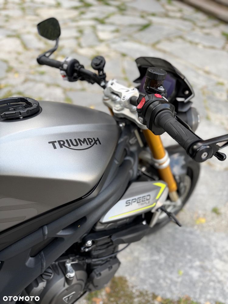 Triumph Speed Triple - 8