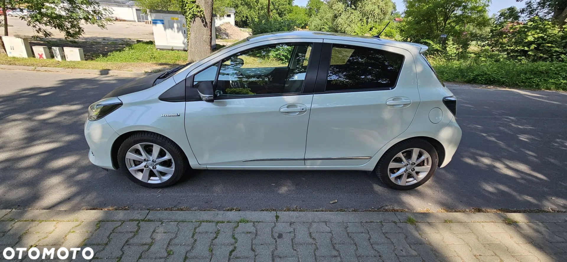 Toyota Yaris Hybrid 1.5 VVT-i Club - 8
