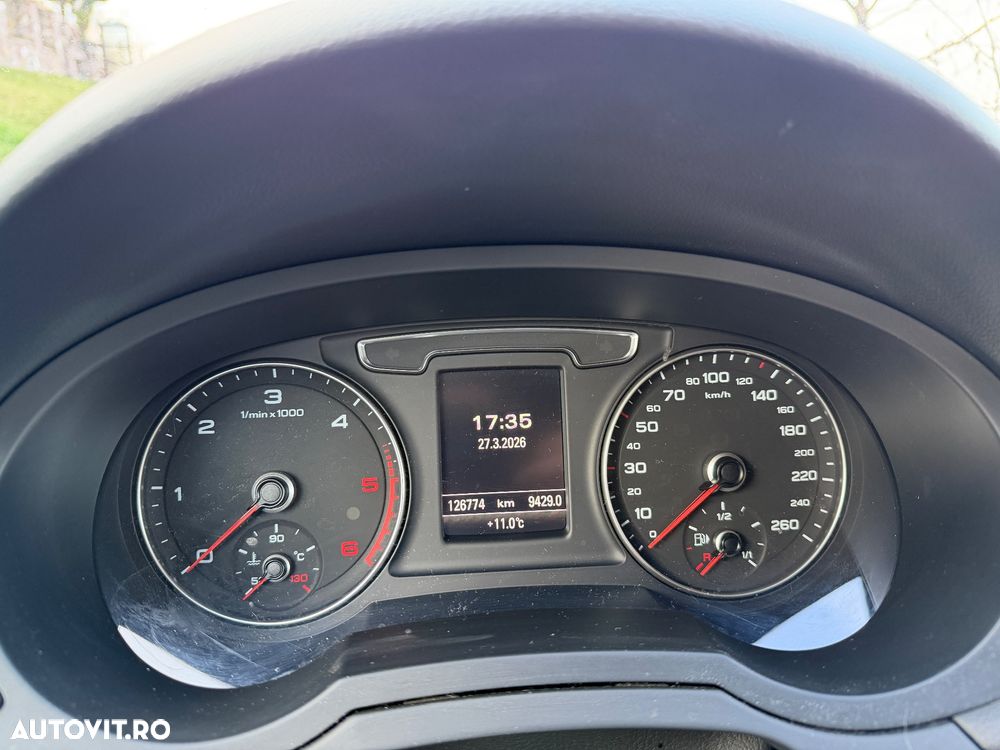 Audi Q3 2.0 35 TDI S tronic - 6