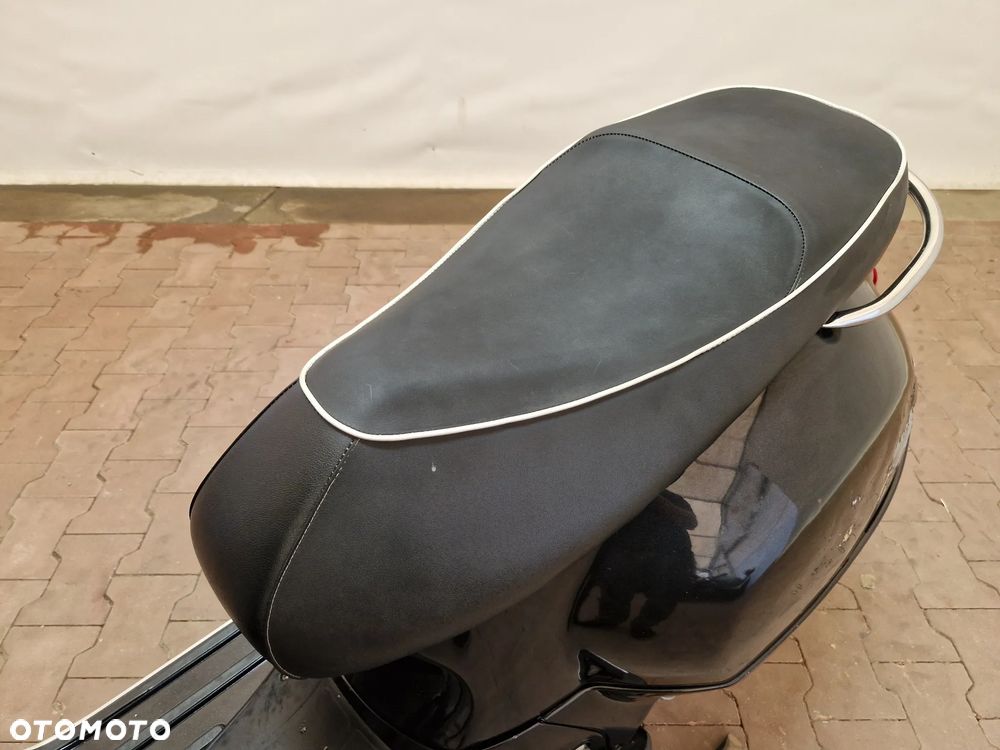 Piaggio Vespa - 13