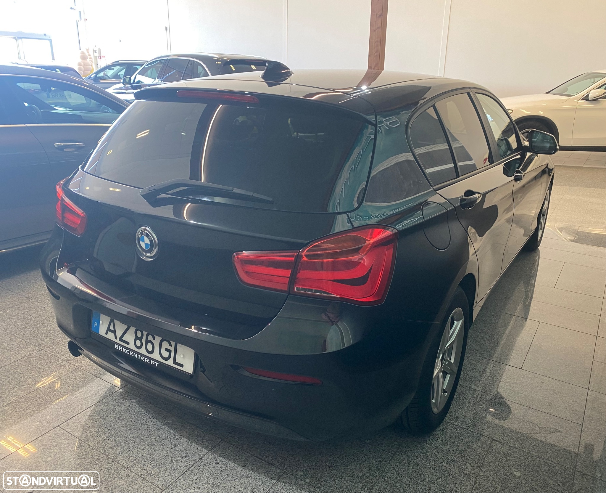 BMW 116 d Line Urban - 3