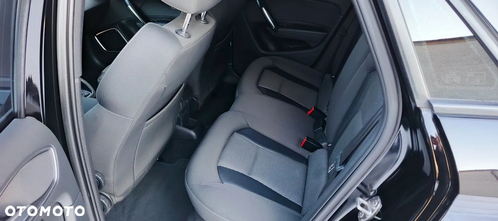 Audi A1 Sportback 1.4 TFSI S tronic S line Sportpaket - 30