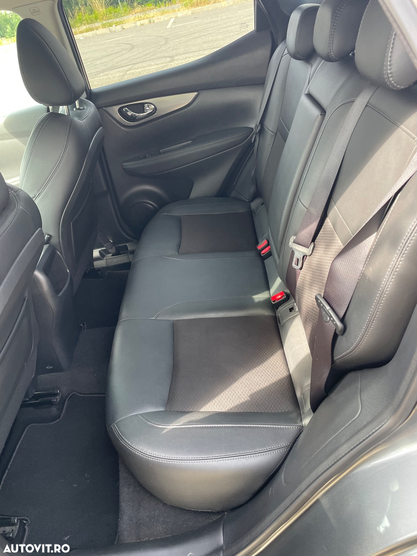Nissan Qashqai 1.6 DCI Start/Stop X-TRONIC Tekna - 13