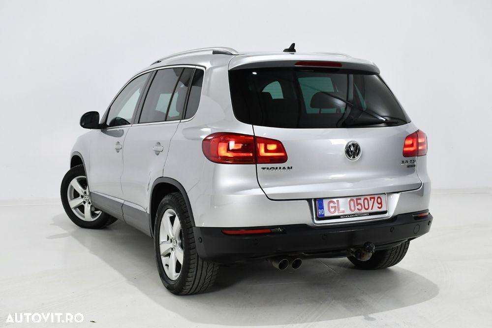 Volkswagen Tiguan - 4