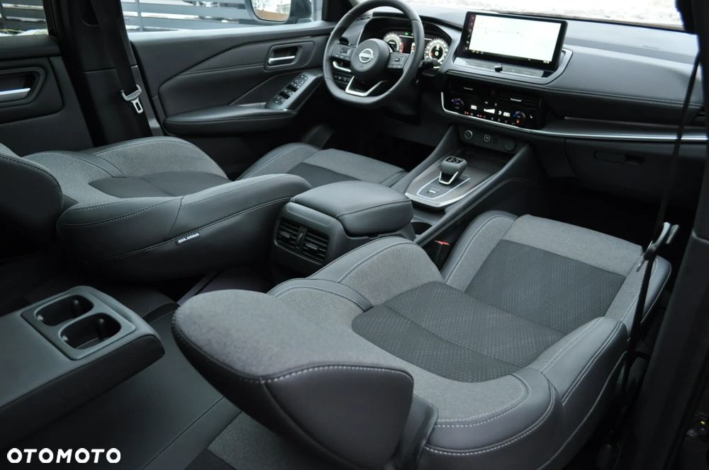 Nissan Qashqai 1.3 DIG-T MHEV Xtronic N-Connecta - 28