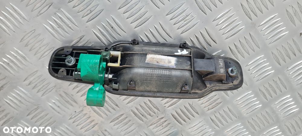 Kia Sorento I 2.5 Klamka Drzwi Tył - 10