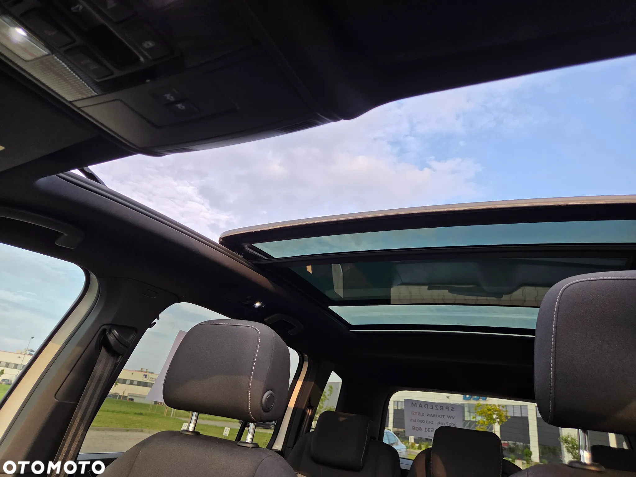 Volkswagen Touran 1.8 TSI BMT Highline DSG - 30