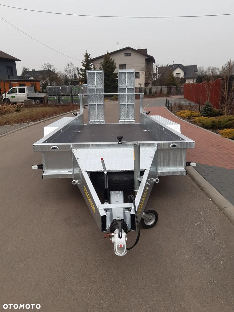 SAN-CAR Koparkowa - 5