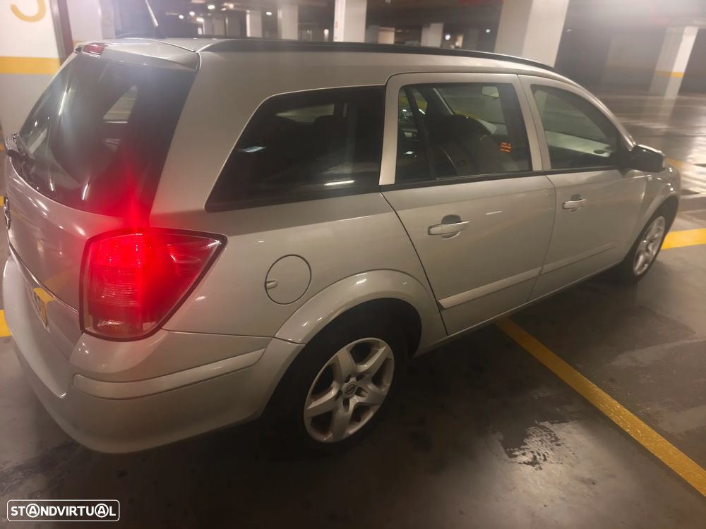 Opel Astra 1.4 Cosmo - 4