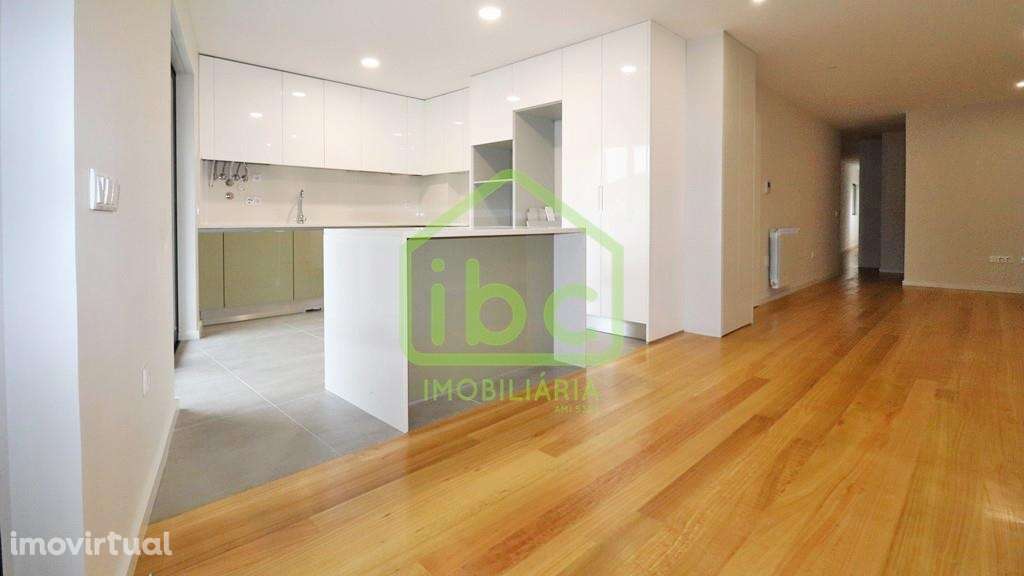 Apartamento T4 em Edifício novo na Póvoa do Varzim - Grande imagem: 2/11