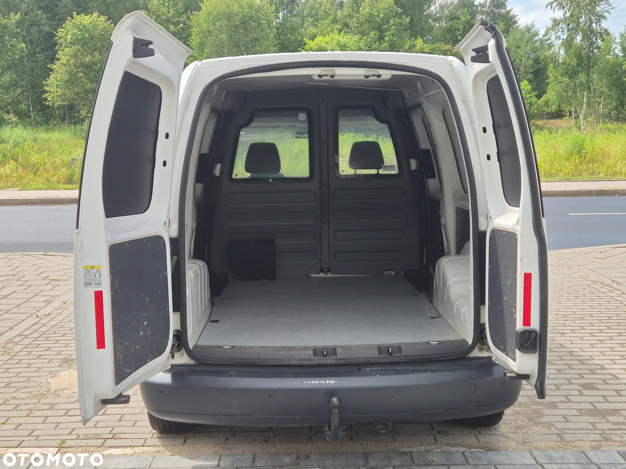 Volkswagen Caddy - 9