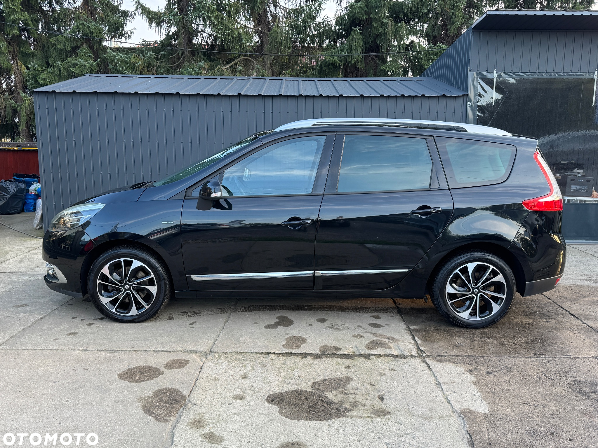 Renault Scenic 1.5 dCi Bose EDition EDC - 8