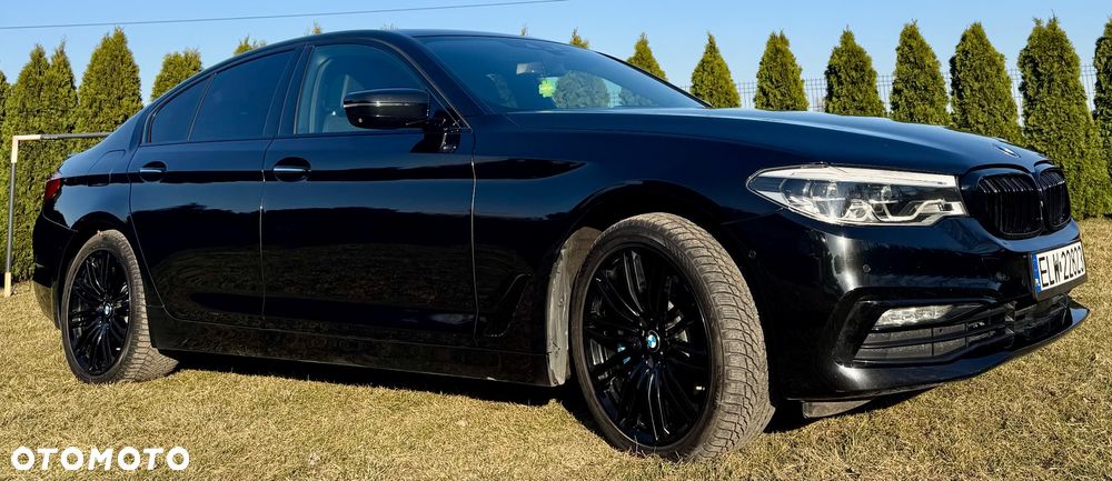 BMW Seria 5 530i xDrive Luxury Line sport - 7