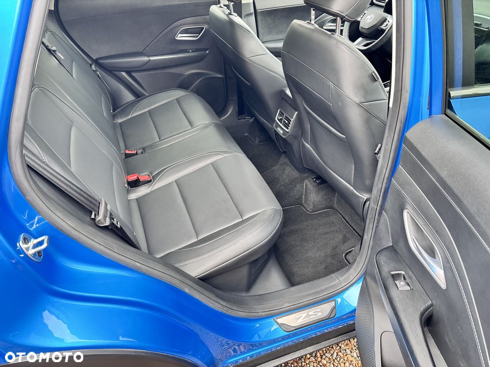 MG ZS 1.5 HEV+ Exclusive - 13