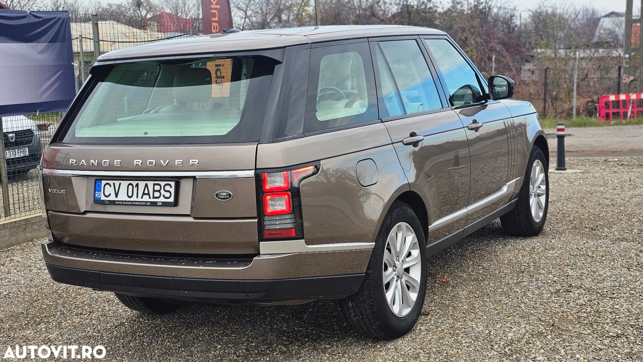Land Rover Range Rover Vogue - 6