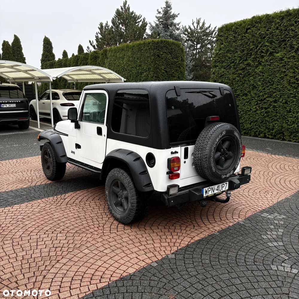 Jeep Wrangler 4.0 Sport - 3
