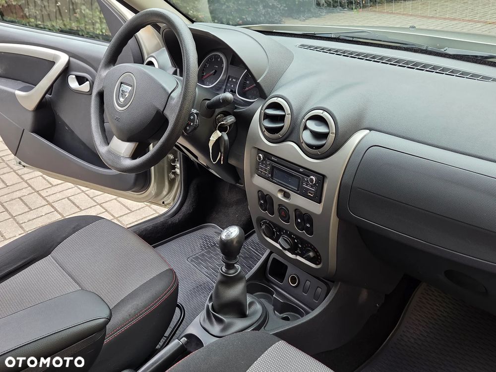 Dacia Duster 1.5 dCi Laureate - 19