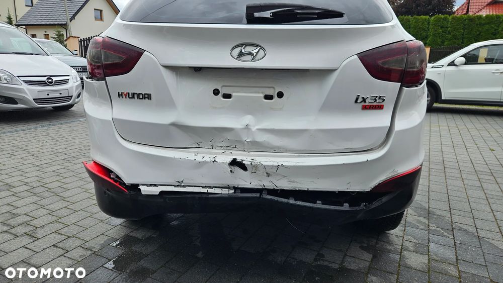 Hyundai ix35 1.7 CRDi 2WD blue Finale Gold - 13